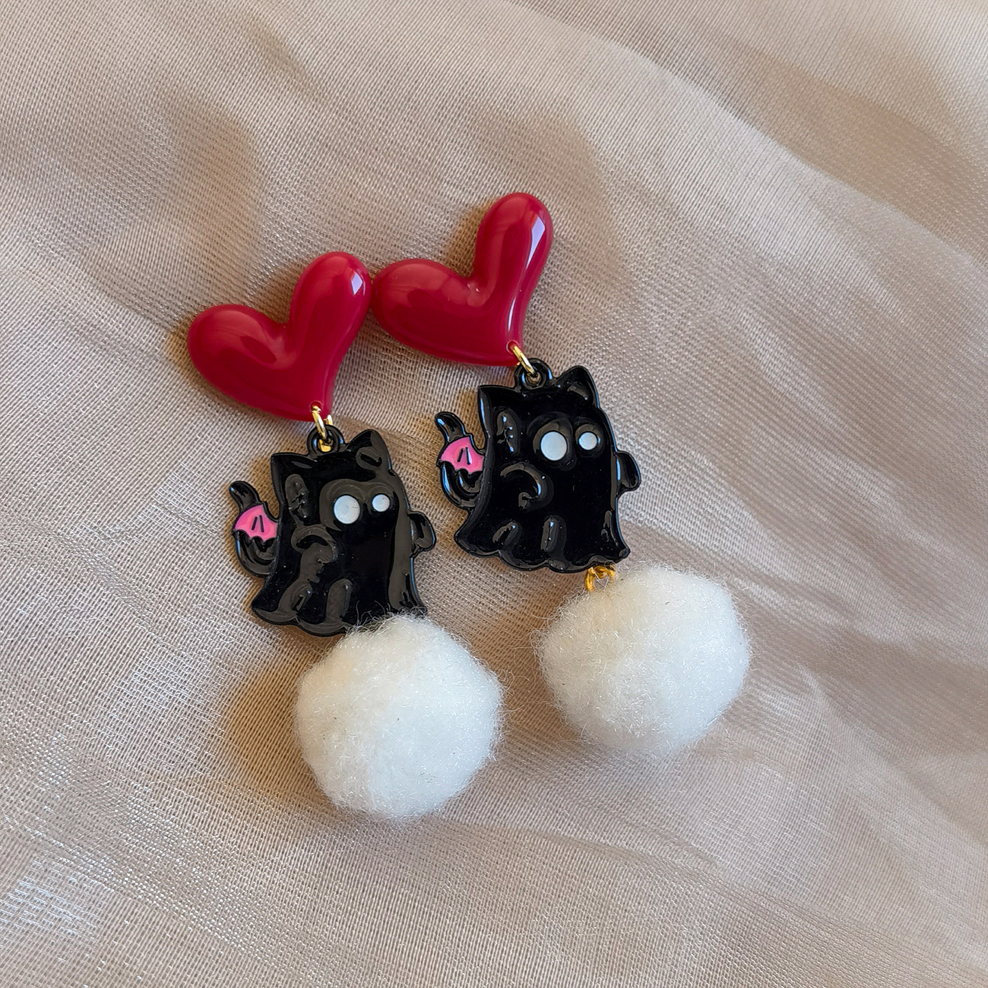 原创设计可爱卡通幽灵生物瓷耳钉