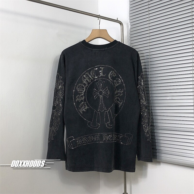 眼前一亮C位焦点烫钻十字架马蹄烫钻符文花臂宽松情侣装长袖T恤衫
