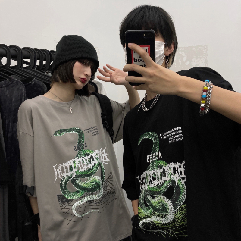 Summer Yuansu ins Hong Kong Style dark retro printed BF loose short sleeve T-shirt for men and women