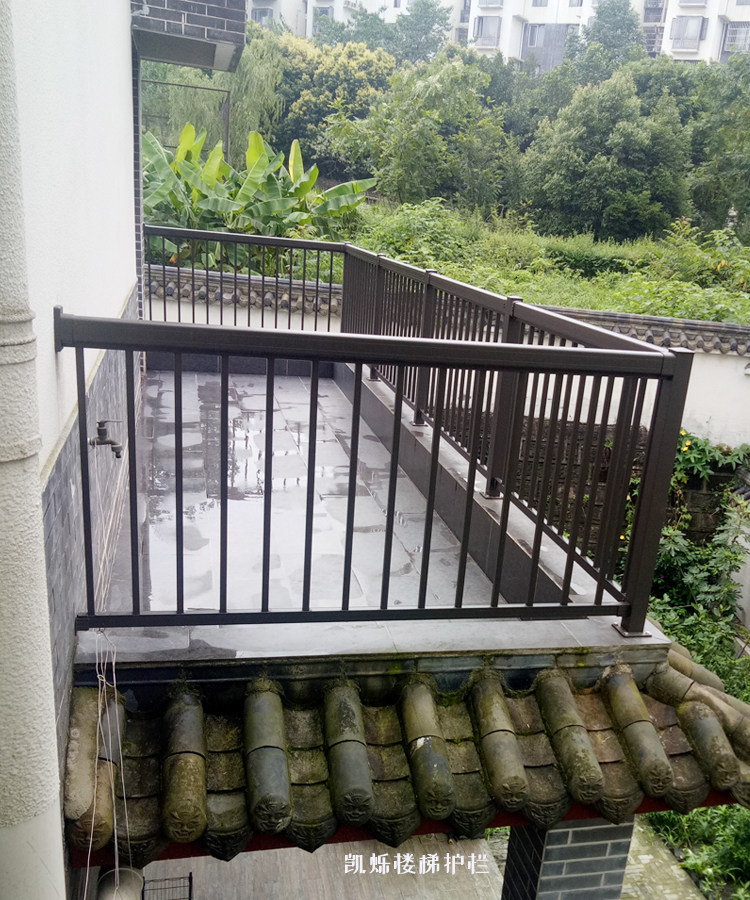 别墅室外栏杆不褪色不生锈栏杆铝合金栏杆铝合金围栏室外专用护栏