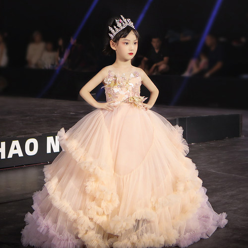 喜绒兔晚礼服大气轻奢舞台主持人