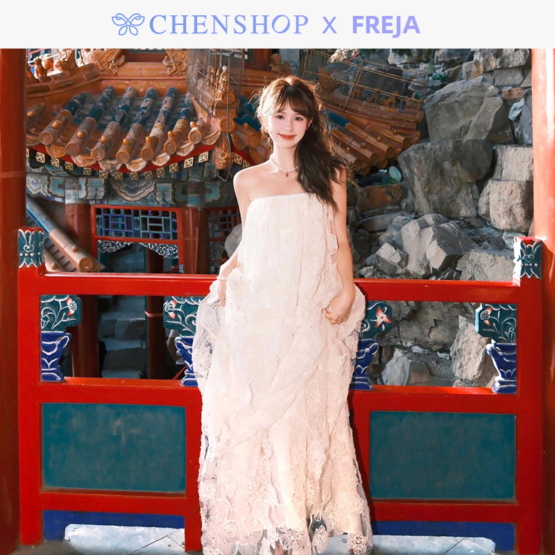 一字肩网纱绣花抹胸裙连衣裙