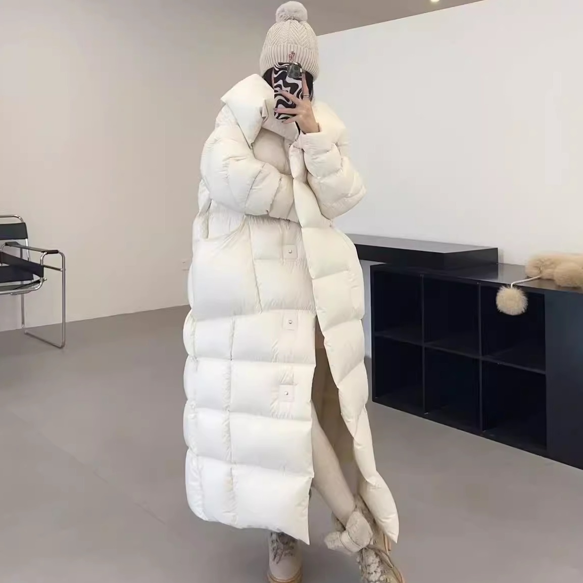 长款白鸭羽绒服女瘦保暖加厚