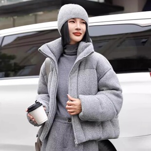 90白鸭绒羽绒服女冬季新款立领宽松保暖面包服羊毛针织短款袄子