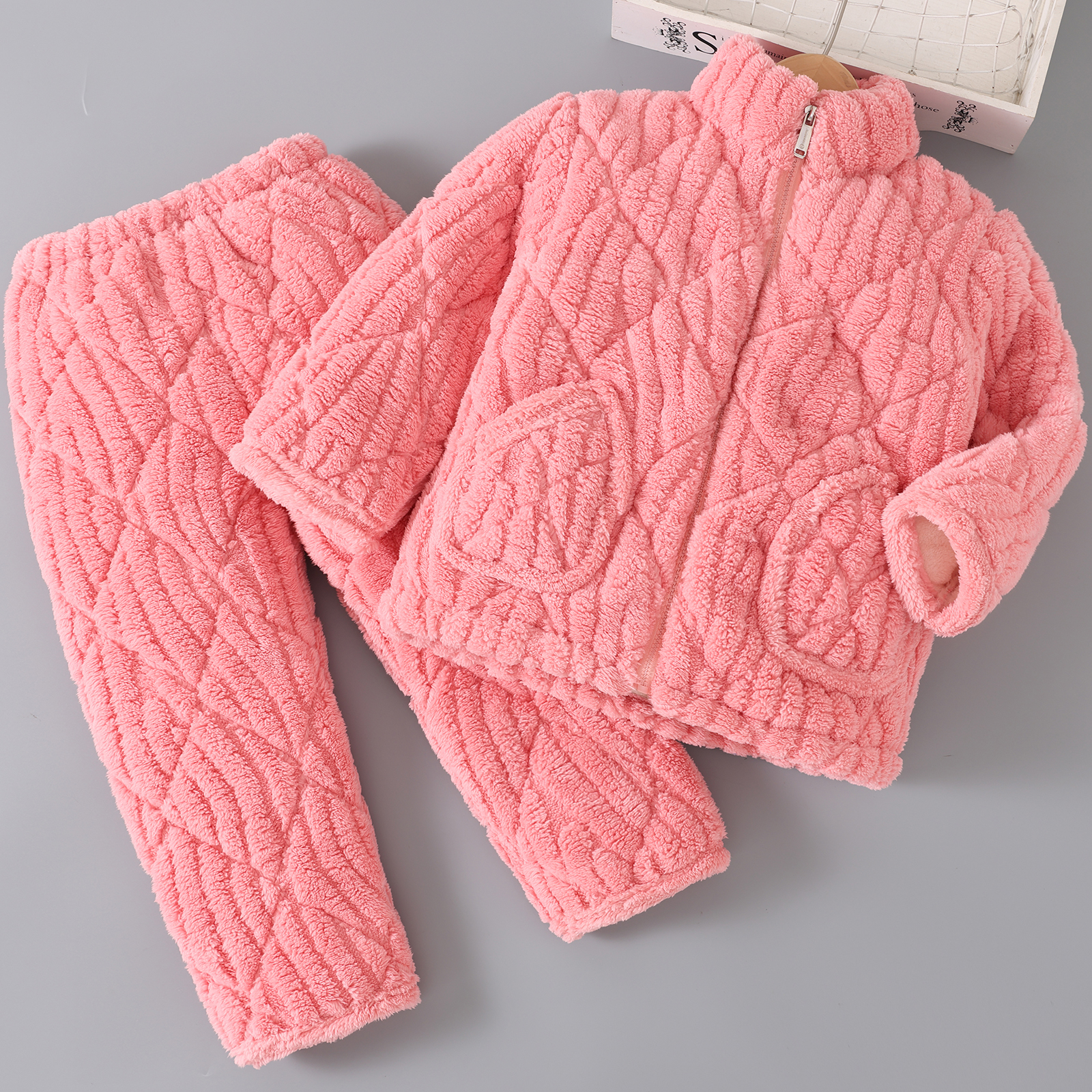 冬季棉袄儿童睡衣加绒超厚法兰绒小中大童男女宝宝家居服拉链套装