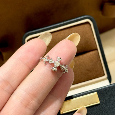 S925纯银鸢尾花十字架点钻戒指小众设计轻奢秀气不掉色百搭指环女