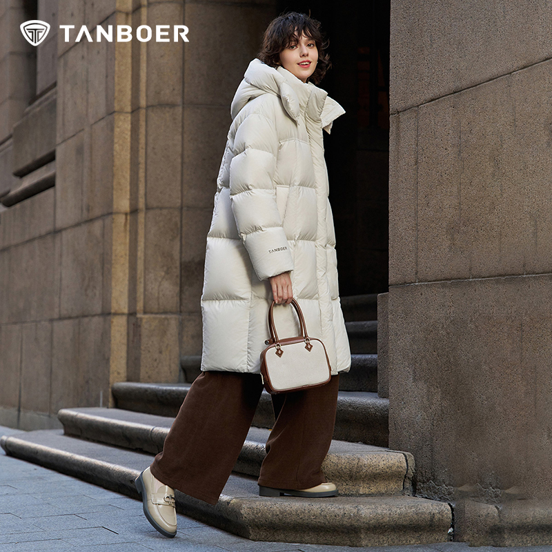 坦博尔过膝长款户外鹅绒羽绒服