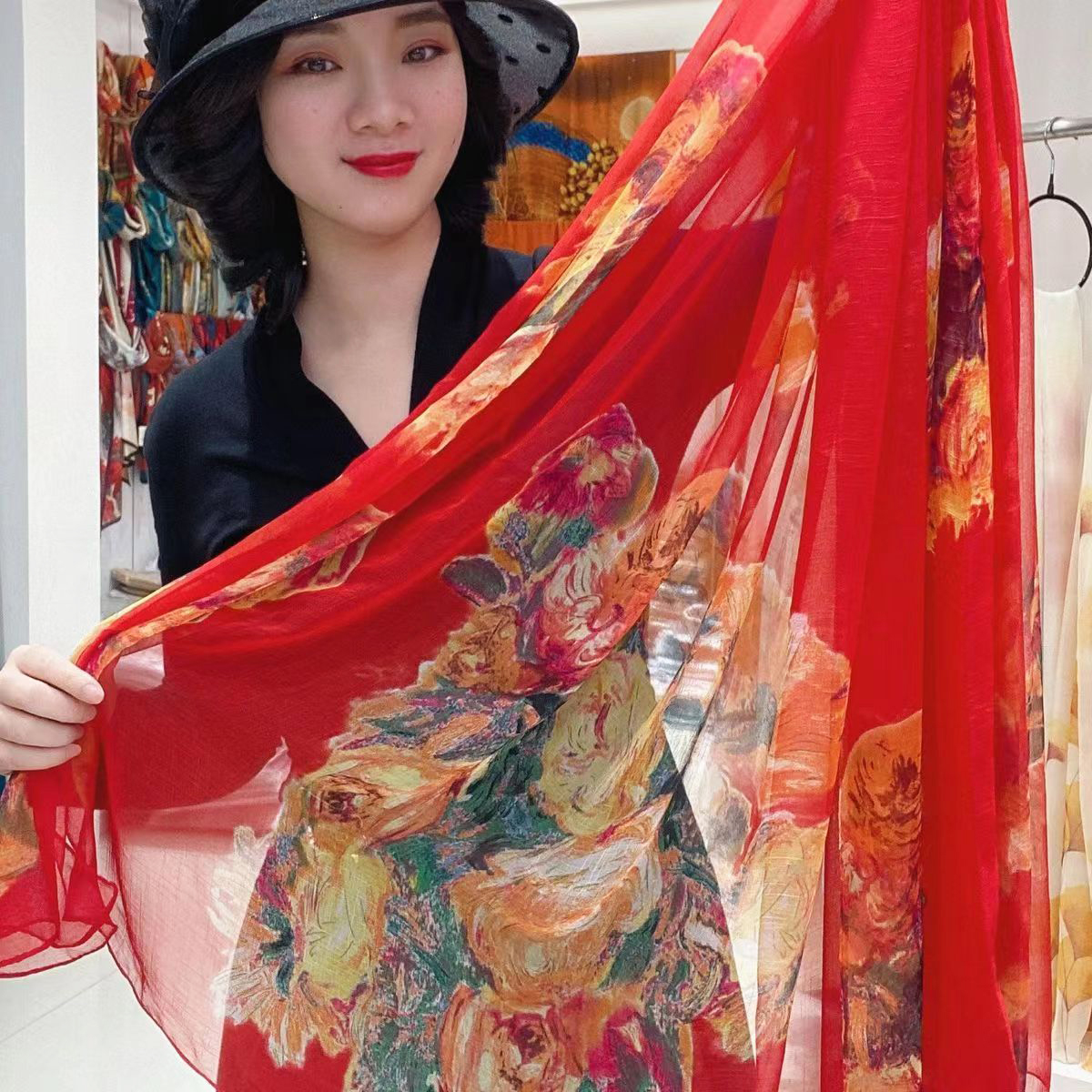 大红丝巾女秋冬季高级感洋气披肩百搭中老年妈妈围巾超大舞蹈纱巾