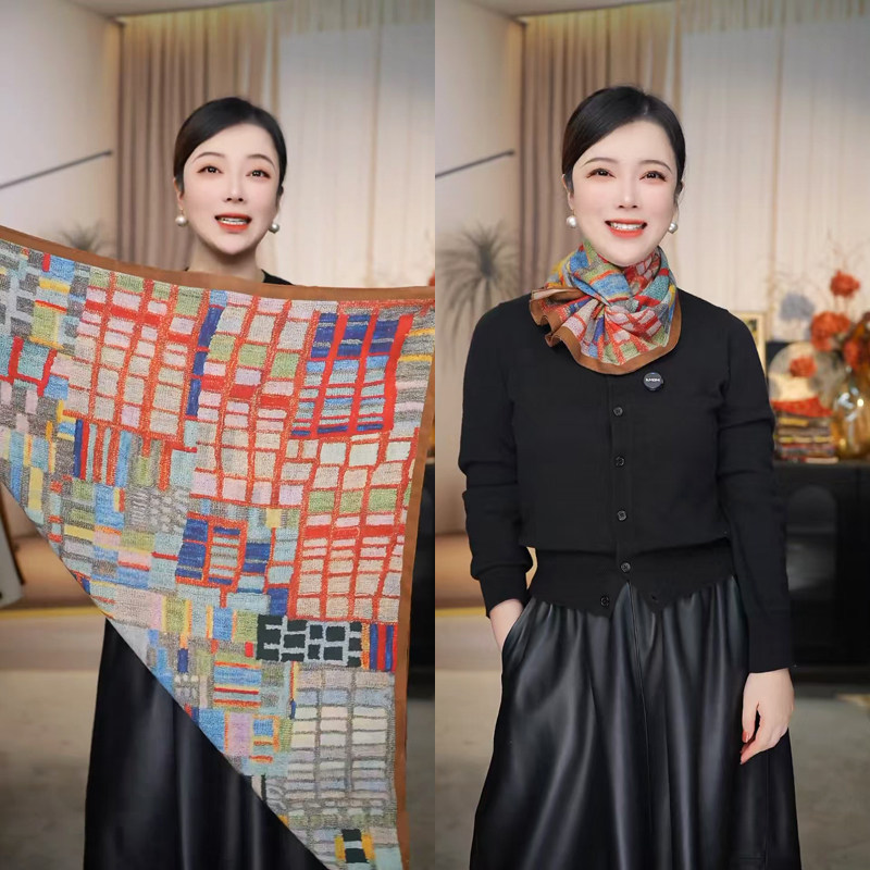 秋冬高级感双面方巾时尚百搭披肩配大衣加厚保暖围巾头巾护颈围脖