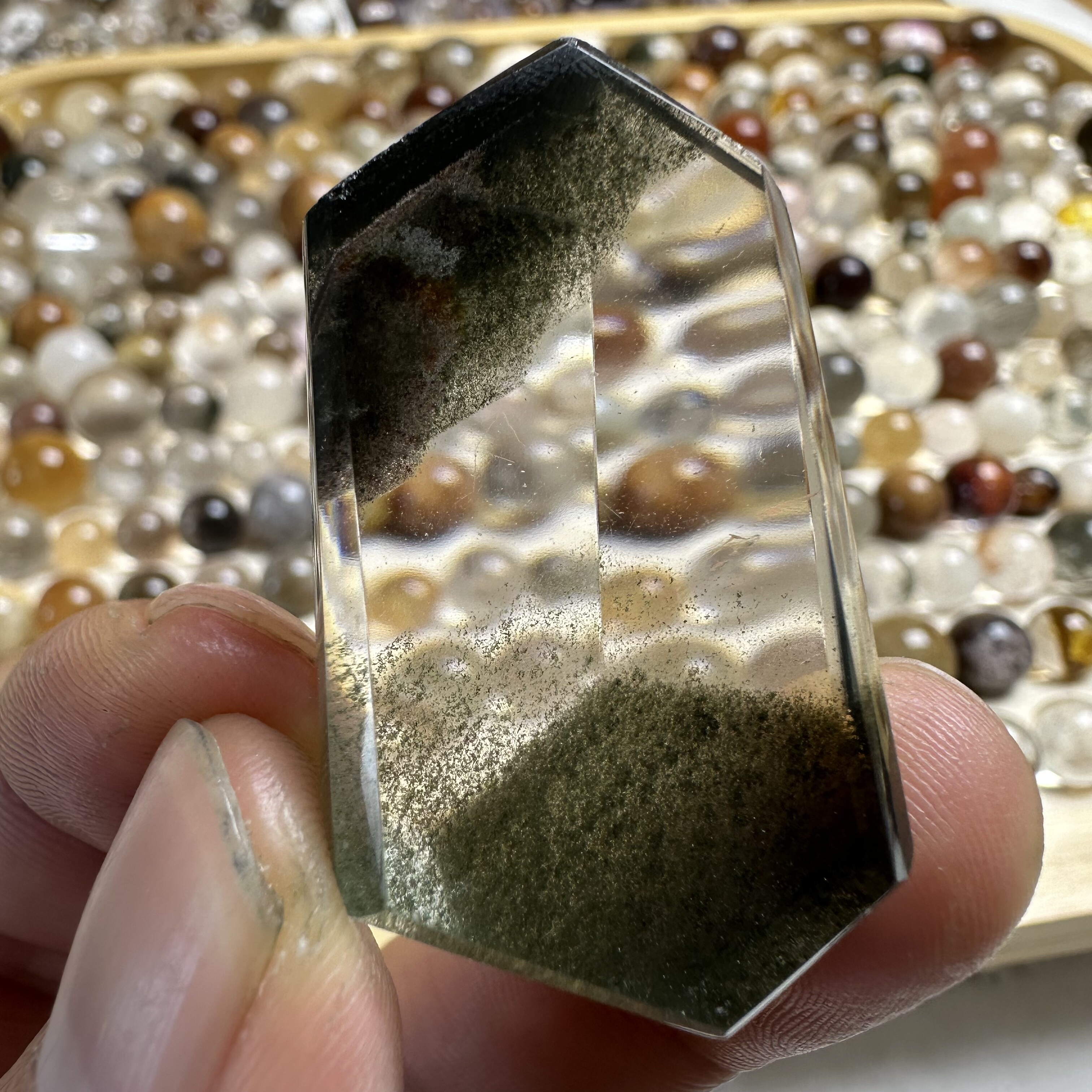 精品天然白水晶绿幽灵吊坠挂件 随意形千层幽灵晶体干净一物一图