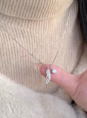 月光璀璨双生爱翼项链女小众设计感飞羽白月光水晶羽毛锁骨链礼物