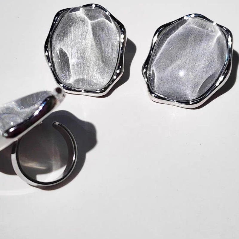 金色一字吊坠满钻锁骨链女生品牌女2025新款小众设计感送女友礼物