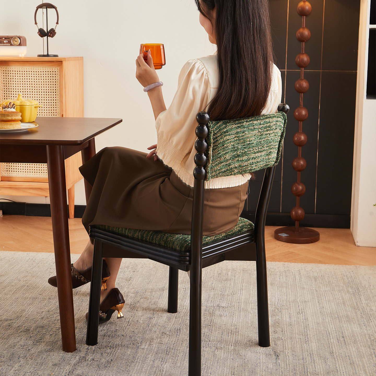 2025新款椅子中复古风家用软包靠背椅法式设计师高级感实木餐桌椅,住宅家具,餐椅,淘宝优惠券,粉丝福利购,淘宝优惠卷