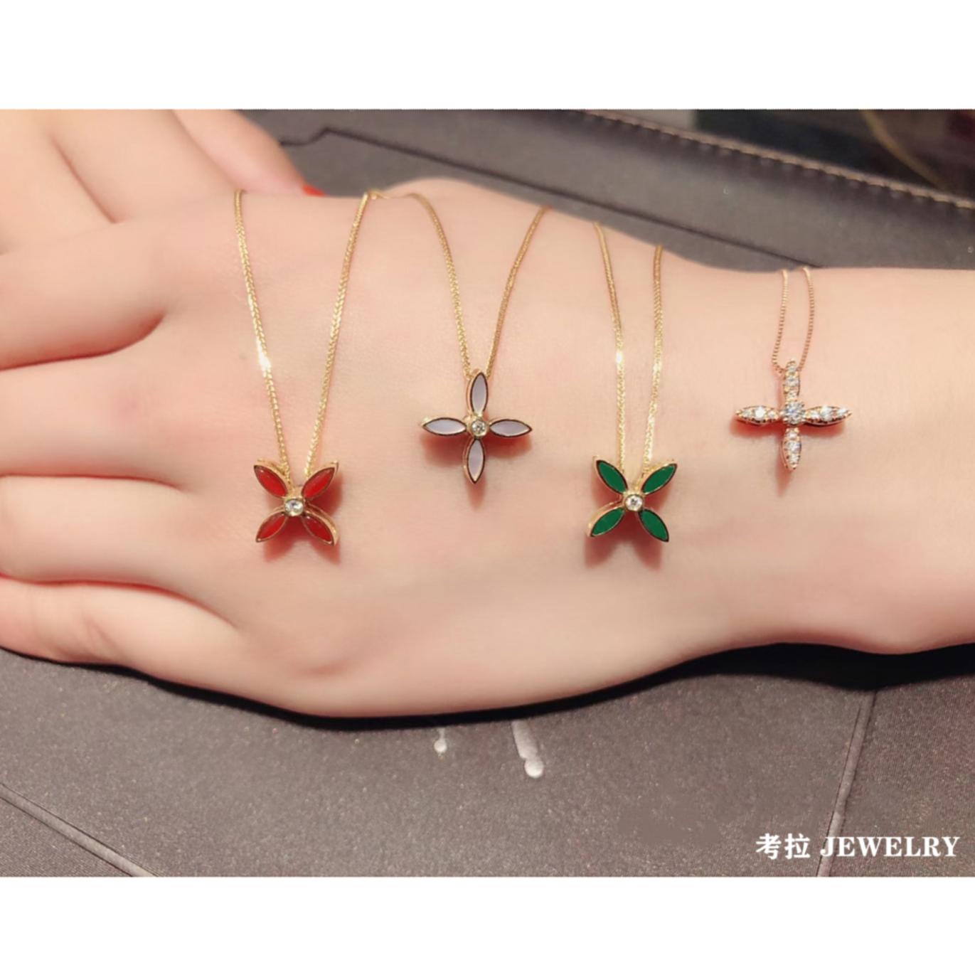 18K金四叶草十字架项链