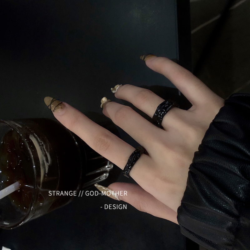 戒指女高级感ins潮冷淡风男轻奢小众设计精致开口可调节指环配饰
