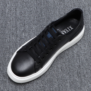 真皮男士板鞋发泡底轻便时尚休闲鞋男款低帮透气软底黑白拼色潮鞋