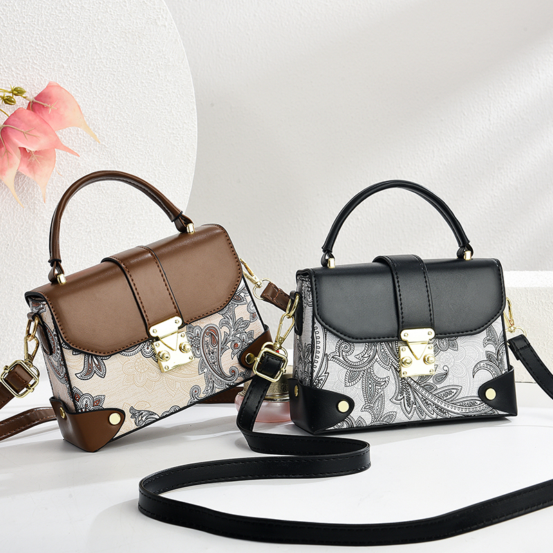 狮岭包包2025原产地工厂店新款白沟女软皮手提高级感斜挎包小方包