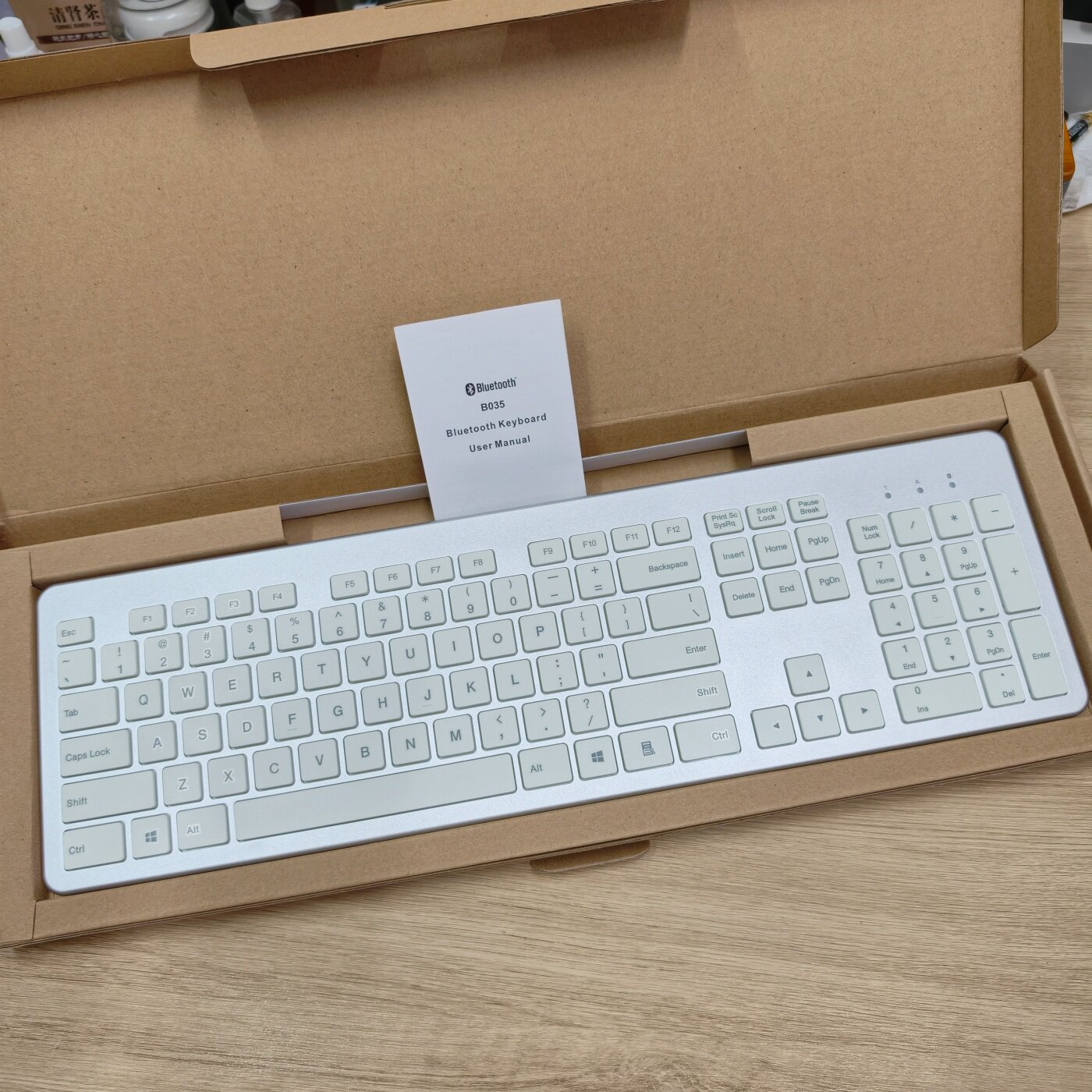 C3389蓝牙便携通用键盘