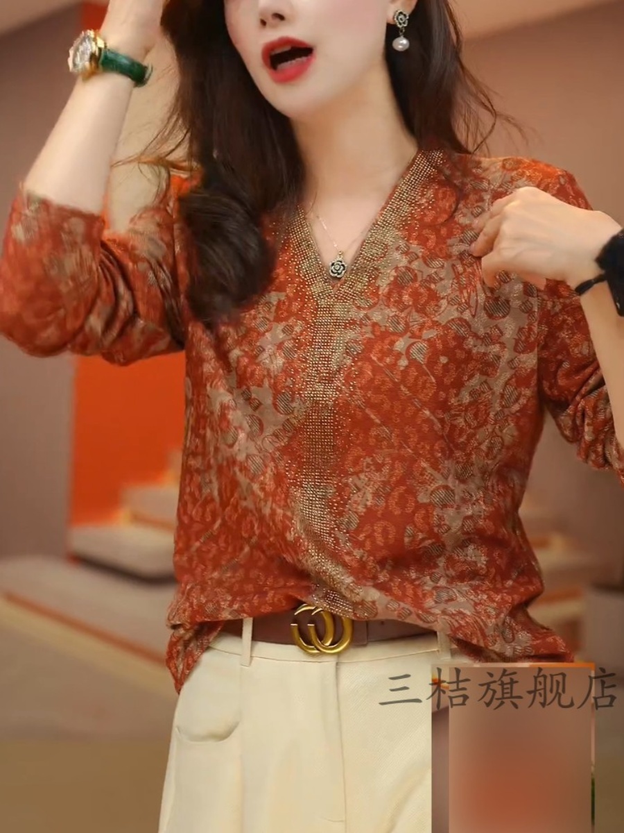 时尚修身内印花下摆衬衫加码胖Mm2025秋季新款v领长袖t恤上衣Dm