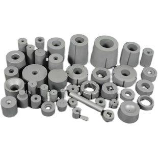 钨钢耐磨套，过线孔。钨钢配件加工，拉伸，冷挤压，冲床模具。