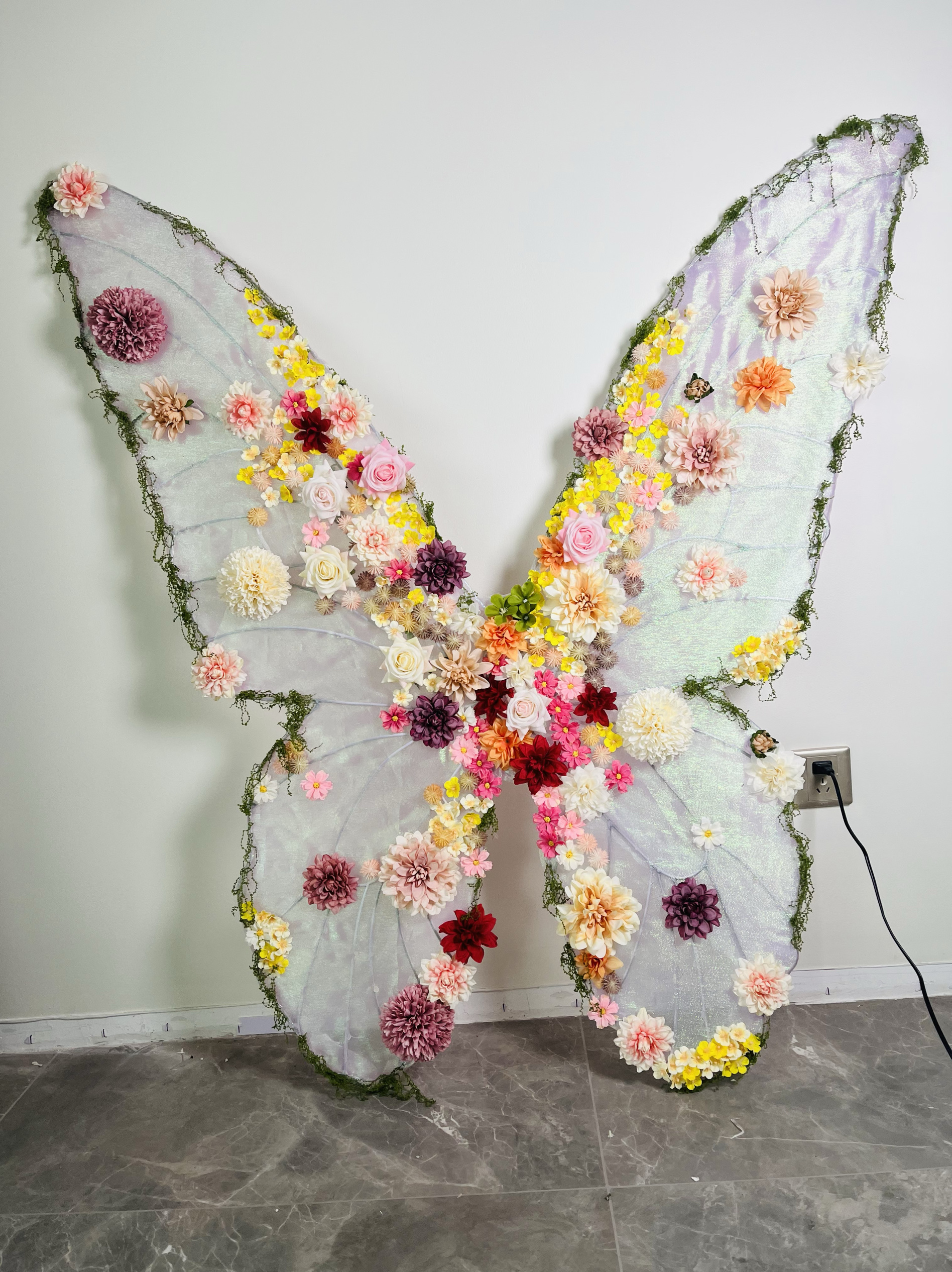 网红打卡拍照区氛围布置巨型蝴蝶手工蝴蝶造景墙面壁装饰