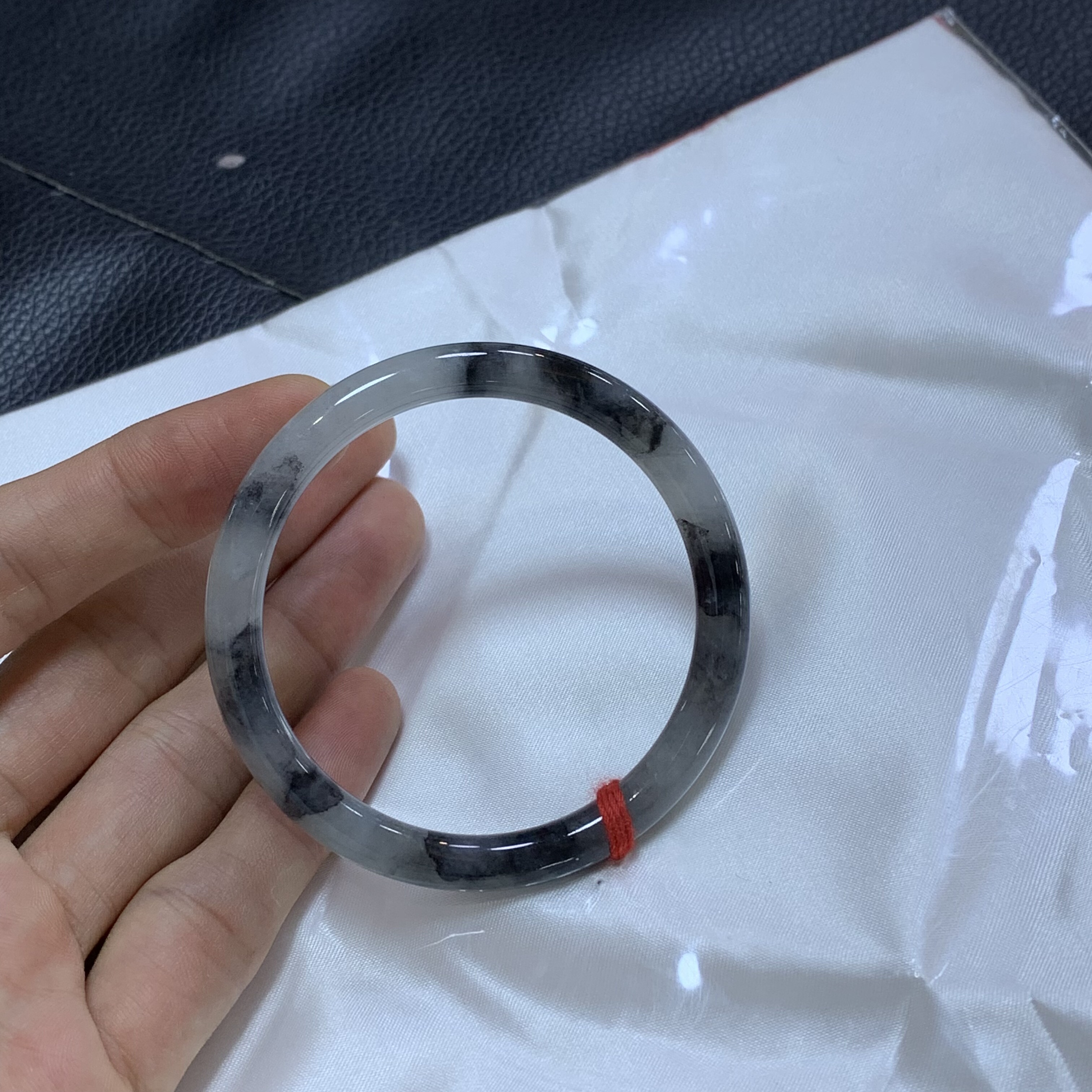 54细圆条冰乌鸡翡翠手镯国风系列之水墨丹青意境冰种玉镯