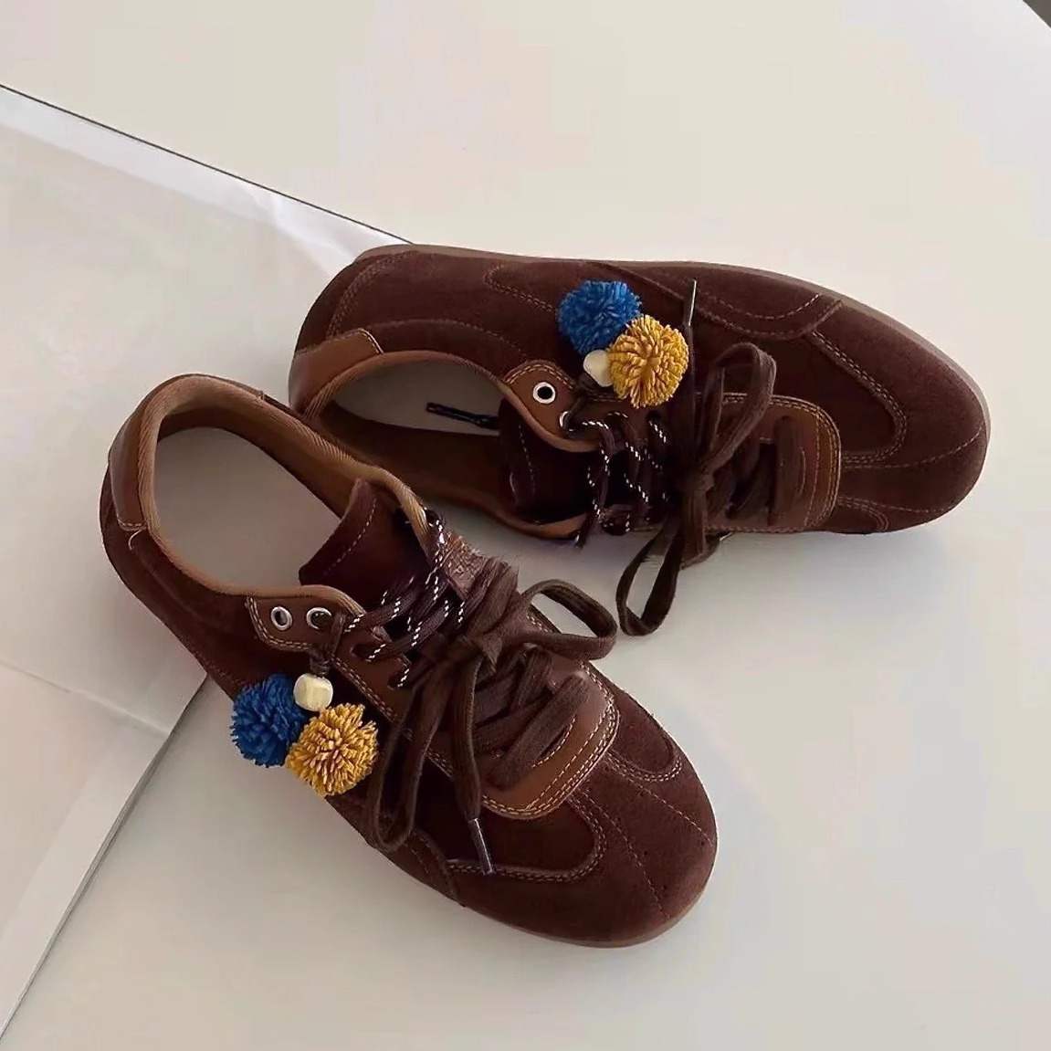 可露丽风德训鞋女松果鞋2025新款软底单鞋时尚百搭休闲运动阿甘鞋