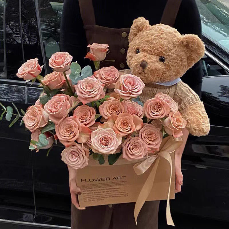 小熊抱抱袋泰迪熊花束牛皮纸袋插花包装盒鲜花包装材料银铝膜气球