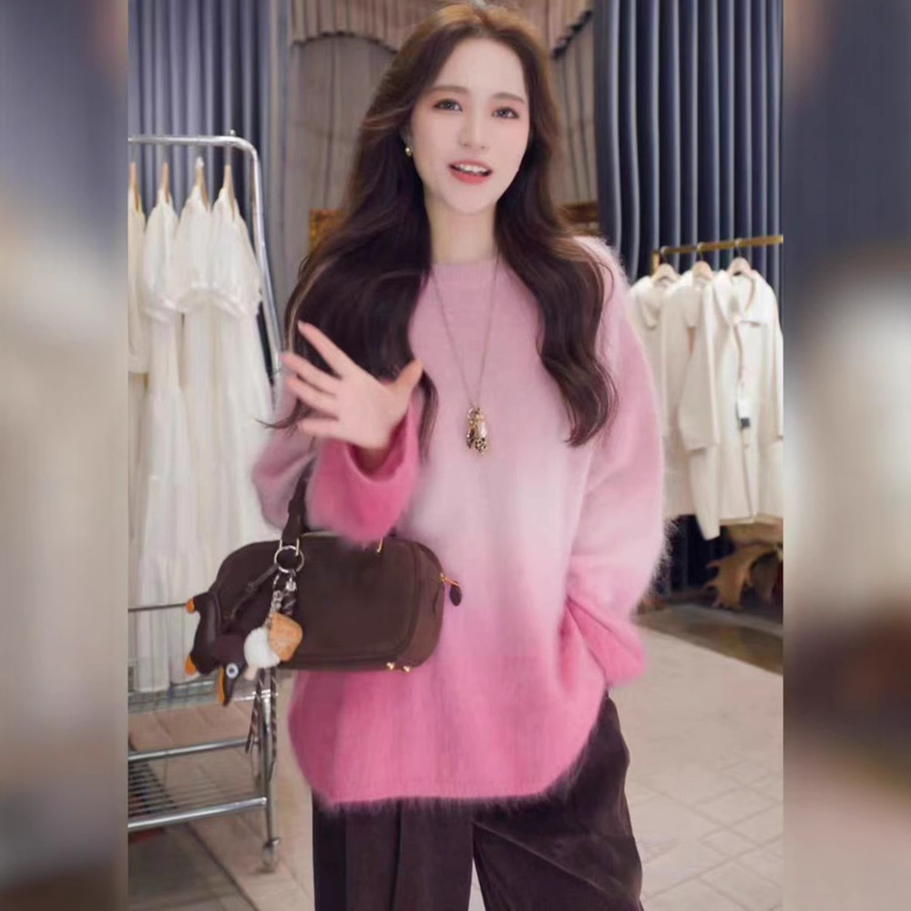 今年流行特惠粉色渐变山羊绒衫减龄宽松拉绒加厚毛衣秋冬圆领内搭
