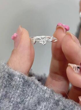 2026新款知春925银色花朵戒指女