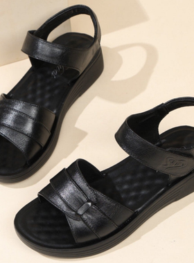 夏季中老年人厚底防滑凉皮鞋34码女鞋特大号42大码41妈妈真皮凉鞋