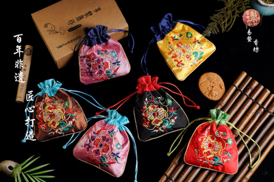 易蛰香坊传统香包香囊驱蚊虫助眠安神净化空气祛除异味礼盒包装