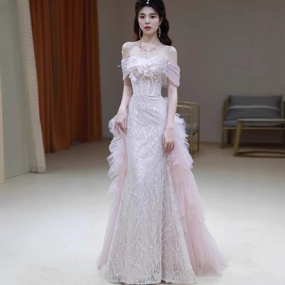 一字肩晚礼服2026新款夏粉色订婚连衣裙高级感轻奢结婚敬酒服新娘