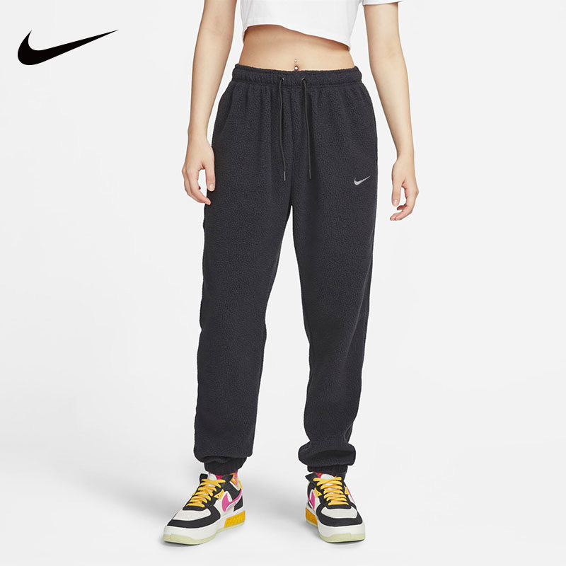 Nike耐克女子抓绒卫裤新款运动休闲宽松保暖羊羔绒收口长裤DQ6813