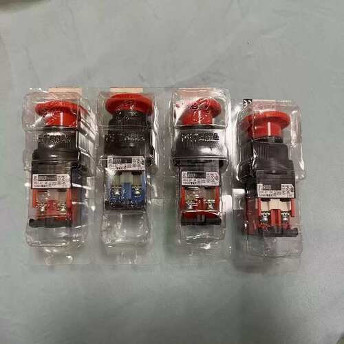 议价急停按钮AR30V2R，没有使用过，实物请见下图