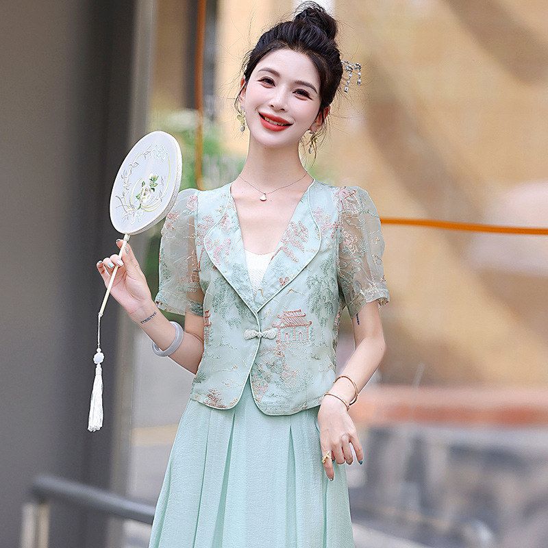 夏季新品女新中式刺绣短外套泡泡