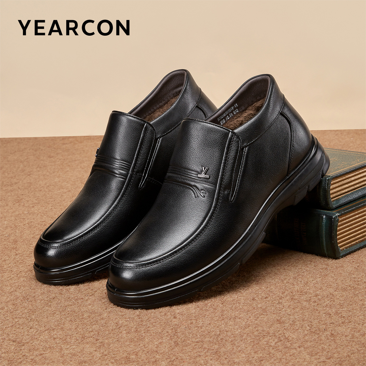 意尔康真皮加绒短靴休闲棉鞋