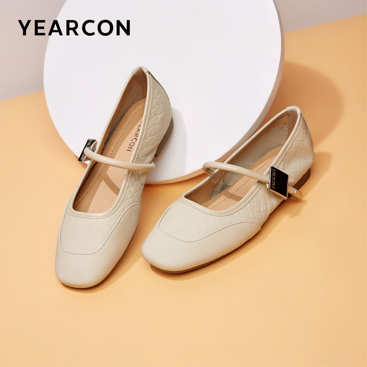 意尔康女鞋春秋季浅口真皮方头粗跟法式平底小皮鞋玛丽珍鞋配裙子