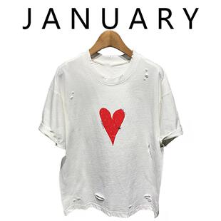 JANUARY一月~夏季时尚百搭爱心印花短袖T恤女宽松破洞个性上衣潮