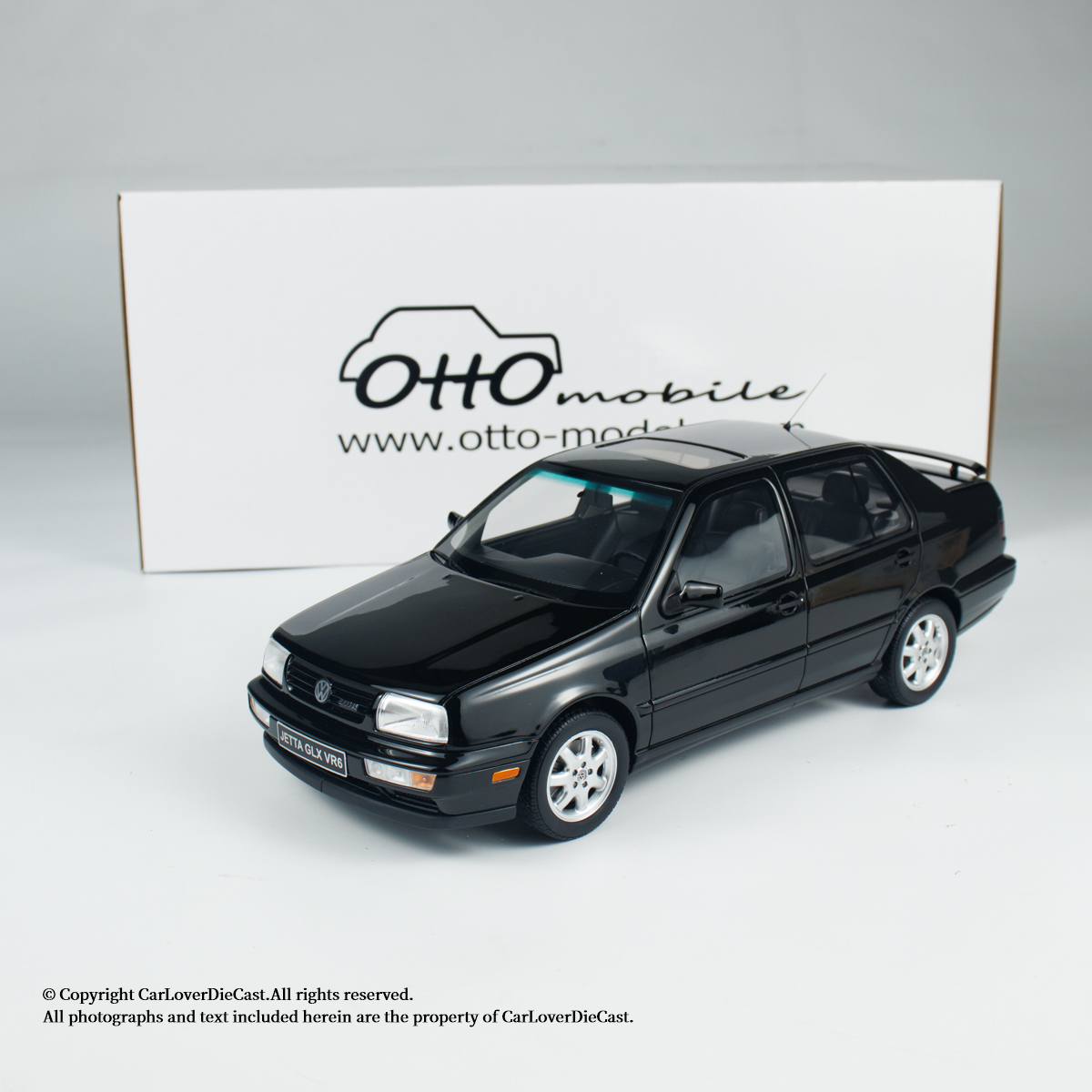 预1:18 OTTO 大众Volkswagen捷达GLX VR6车模收藏摆件