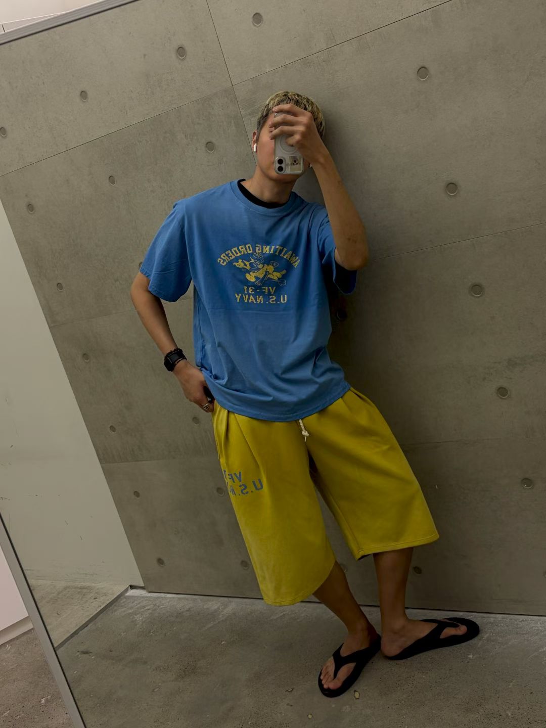 包邮2026年6月韩国东大门男装FIVE卡通印花宽松短裤五分裤