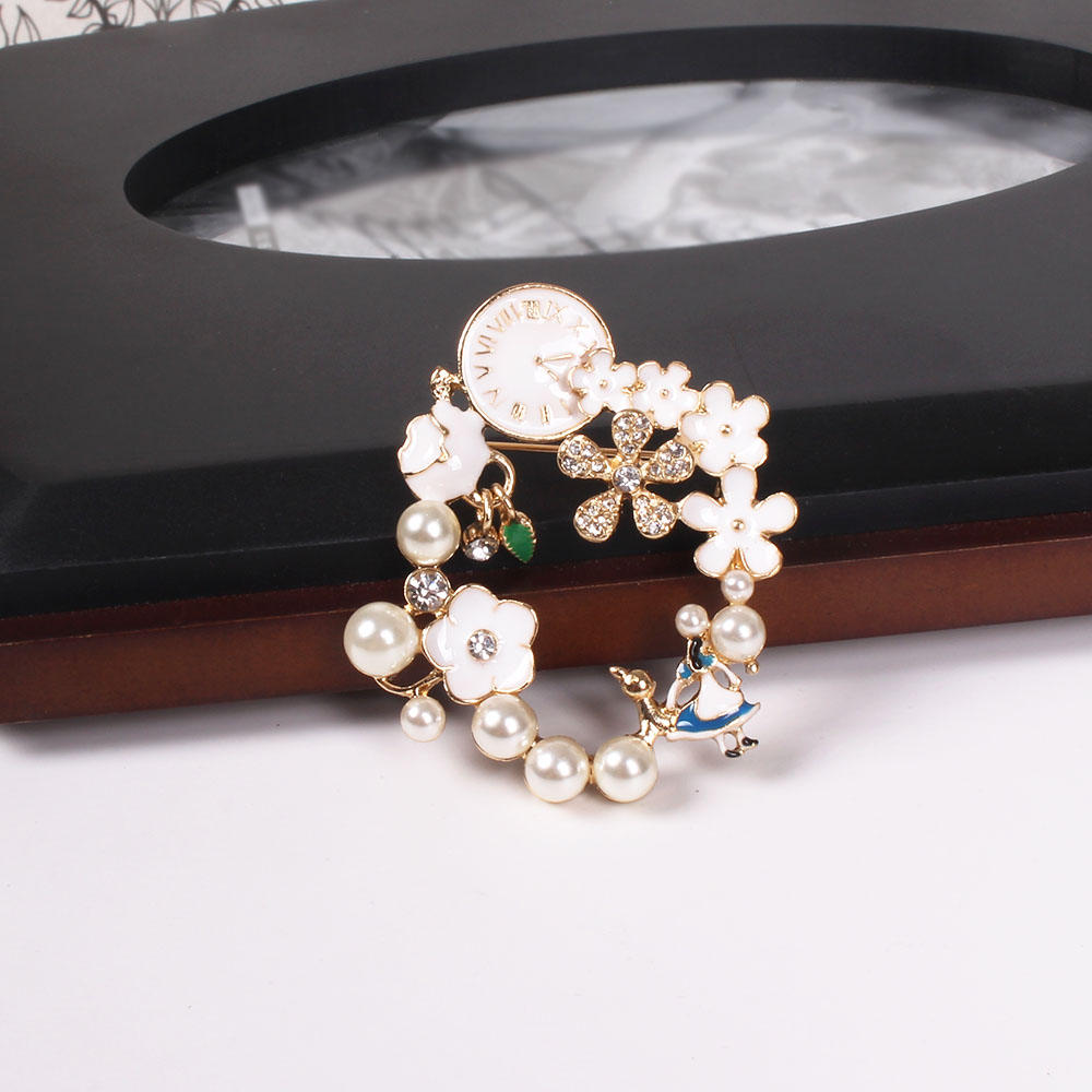 Broche en Nacre - Ref 1187053 Image 1