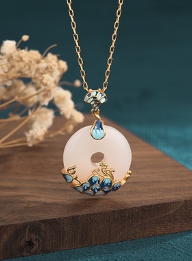 直播供货国潮设计款镀金和田玉吊坠复古景泰蓝山海平安扣女士项链