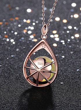 2021夏季国潮新品配饰多米尼加合成蓝珀水滴型吊坠锁骨项链送女友