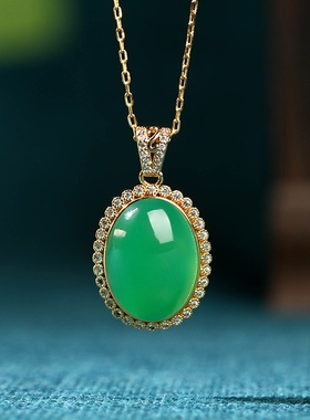 淘宝天猫热卖国潮复古宫廷风古法镀金吊坠镶嵌天然玉髓祖母绿项链