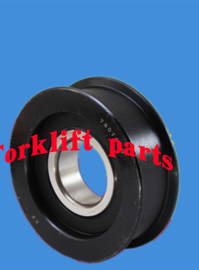 Toyota丰田叉车配件FDZN20-30门架滚轮链轮63131-N2070-71高质量