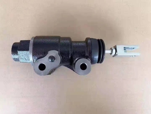 丰田叉车配件3FD/4FG10-18刹车总泵制动主缸47210-10480-71高质量