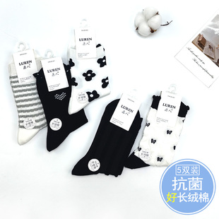 鹿人女袜秋冬加厚款保暖纯棉袜子吸汗女生无骨时尚高腰百搭中筒袜