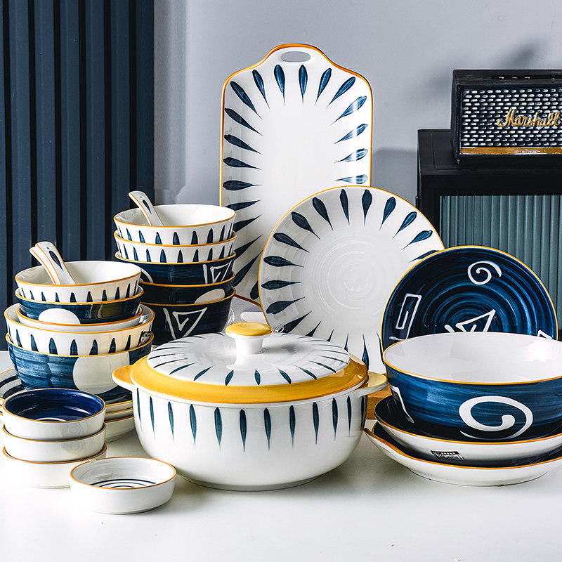 日式陶瓷餐具套装碗盘碗碟套装家用轻奢乔迁礼盒组合高档2021新款