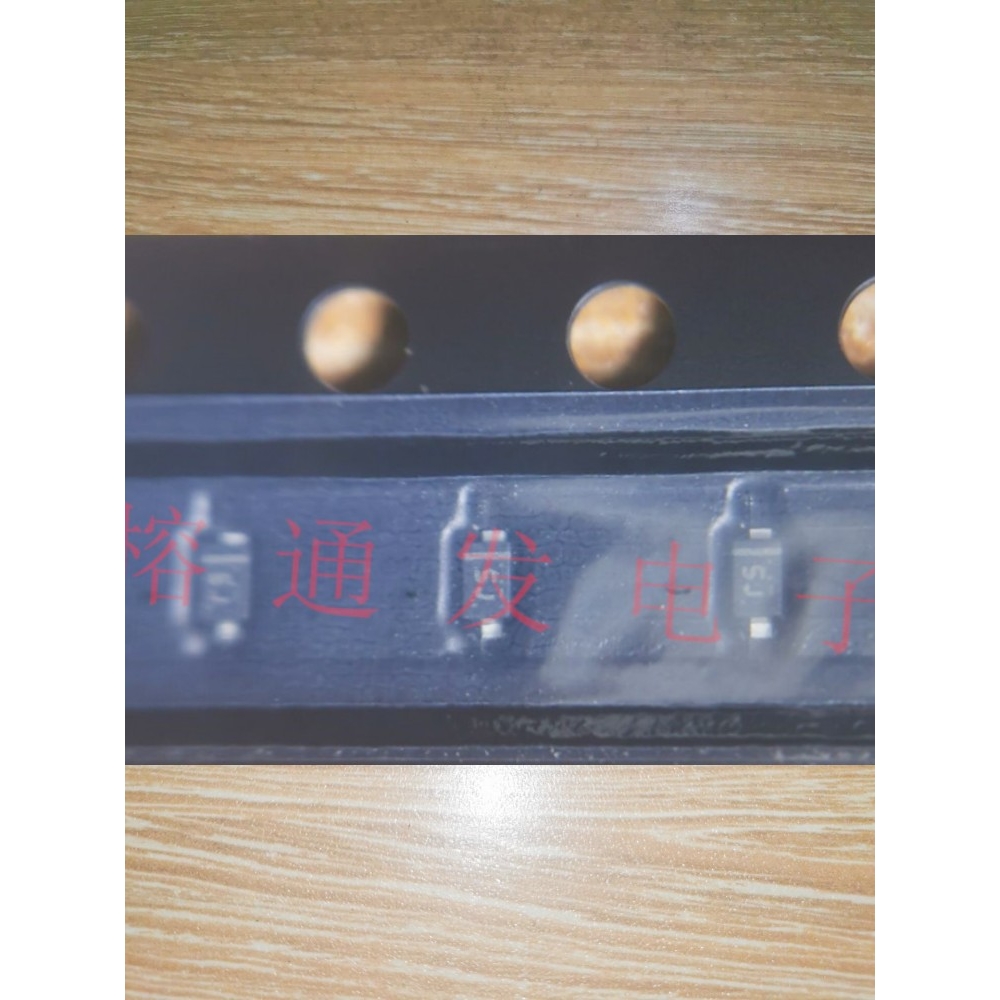 DZ2S03300L/DIODE ZENER 3.3V 150MW/SSMINI2/丝印:5J